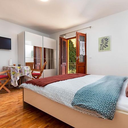 Rovinj City Studios Екстер'єр фото