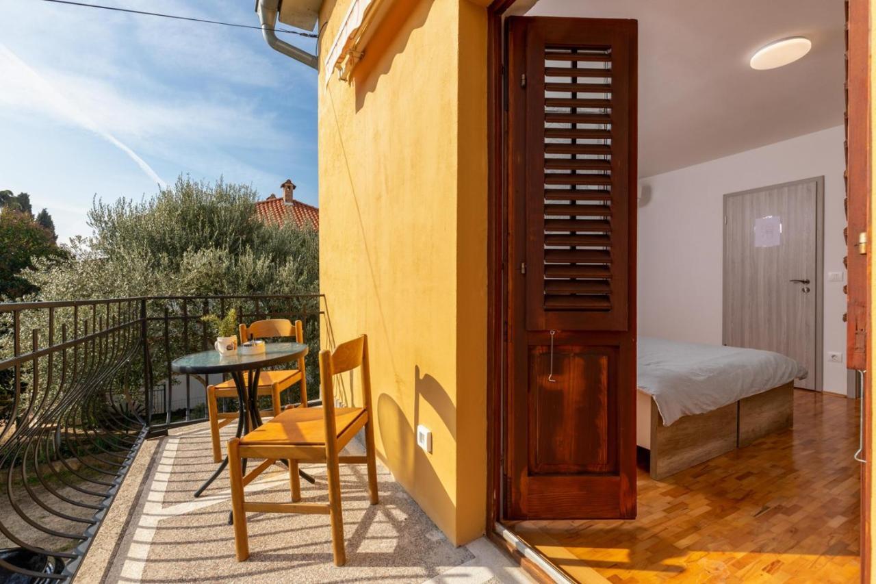 Rovinj City Studios Екстер'єр фото