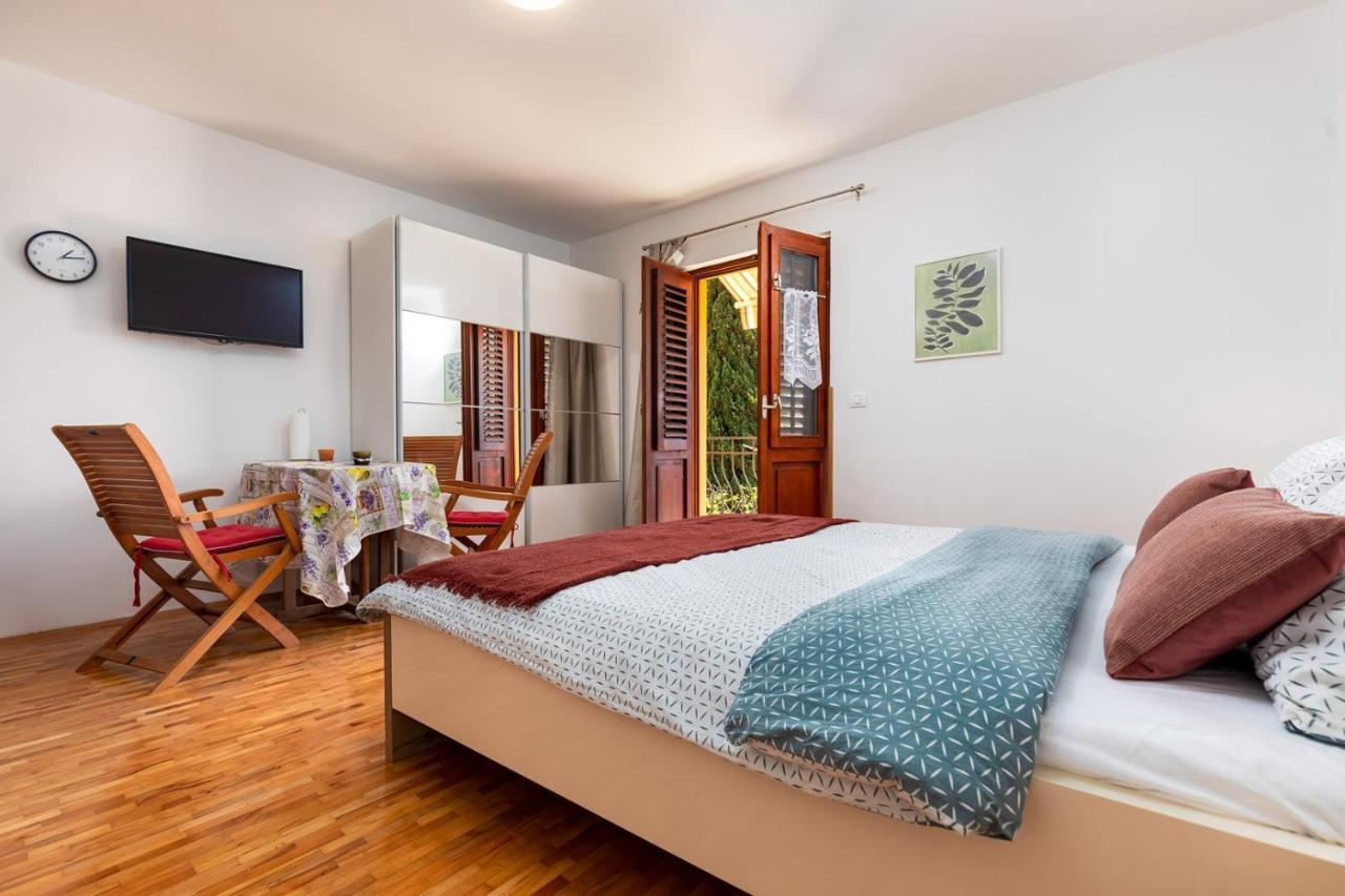 Rovinj City Studios Екстер'єр фото